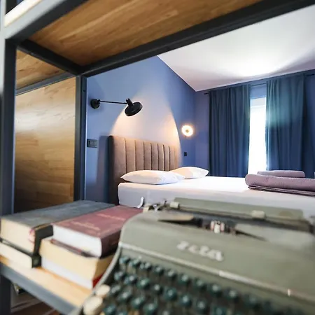 Seaview House Mali Rog Apartman