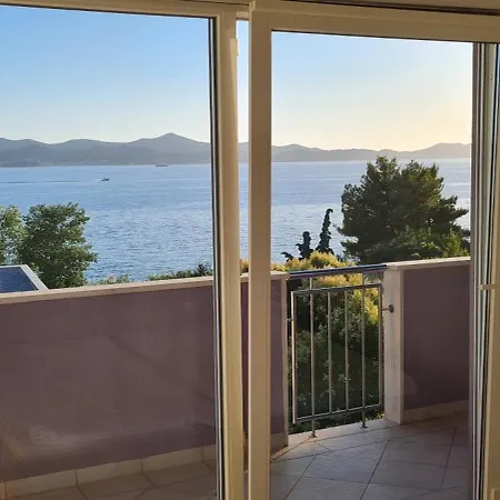 Seaview House Mali Rog * Zára