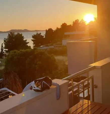 Apartment Seaview House Mali Rog *