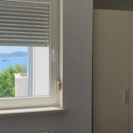 Seaview House Mali Rog Apartmán