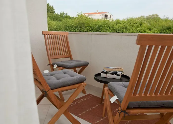 Apartamento Seaview House Mali Rog
